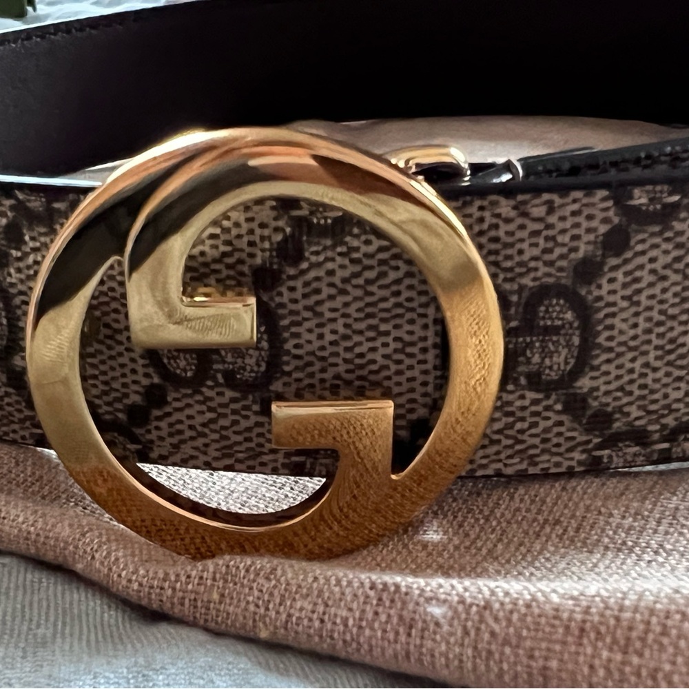Gucci Brown GG Canvas Belt with Gold Double G Buckle (Monogram) - Picture 3 of 16